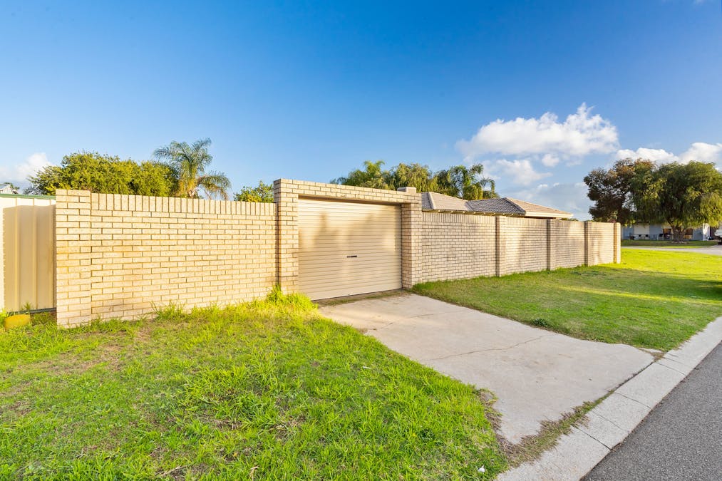 13 Grady Court, Waikiki, WA, 6169 - Image 29