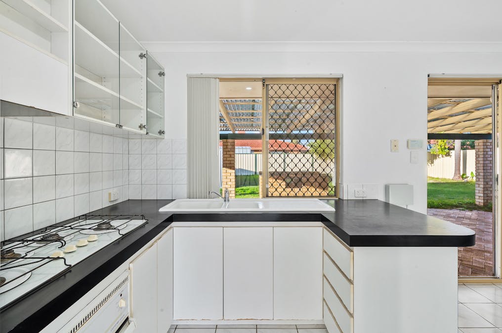 13 Grady Court, Waikiki, WA, 6169 - Image 7