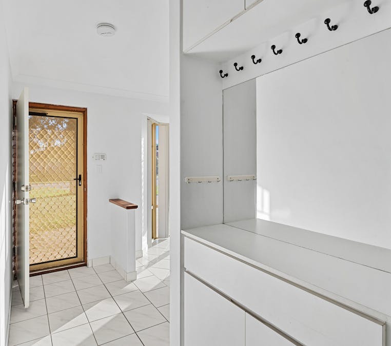 13 Grady Court, Waikiki, WA, 6169 - Image 10