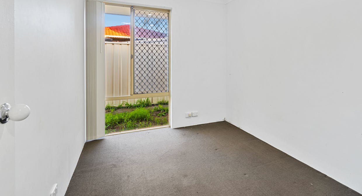 13 Grady Court, Waikiki, WA, 6169 - Image 16