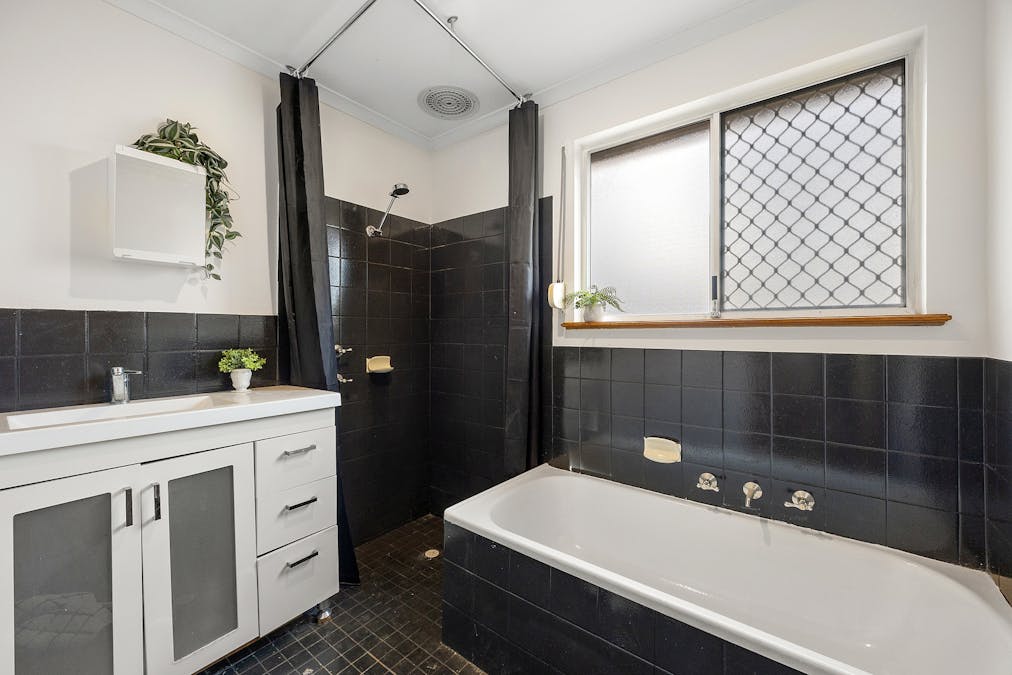 1/28 Hawke Road, Murray Bridge, SA, 5253 - Image 7