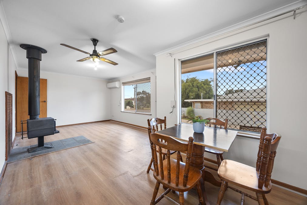1/28 Hawke Road, Murray Bridge, SA, 5253 - Image 5