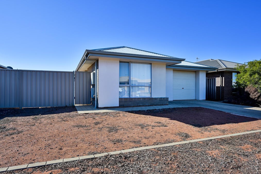 38 Custance Avenue, Whyalla Jenkins, SA, 5609 - Image 2