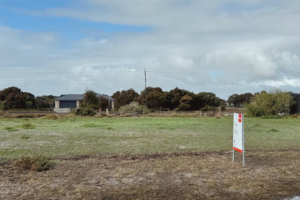 154/Third Street, Kingston Se, SA, 5275 - Image 3