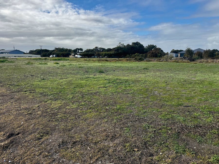 154/Third Street, Kingston Se, SA, 5275 - Image 4