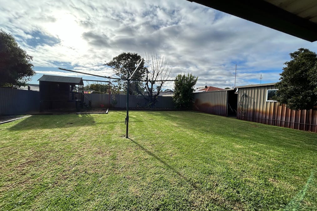 23 Preston Street, East Bunbury, WA, 6230 - Image 12