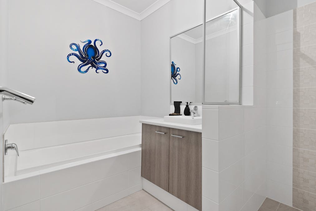 35 Winderie Road, Golden Bay, WA, 6174 - Image 11