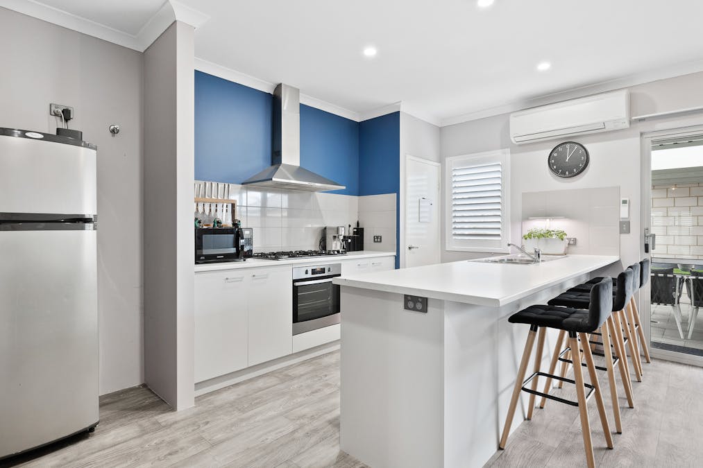 35 Winderie Road, Golden Bay, WA, 6174 - Image 2