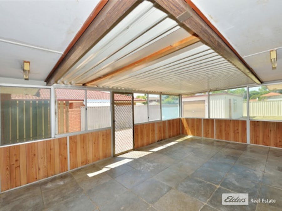 11 Townsend Road, Rockingham, WA, 6168 - Image 12