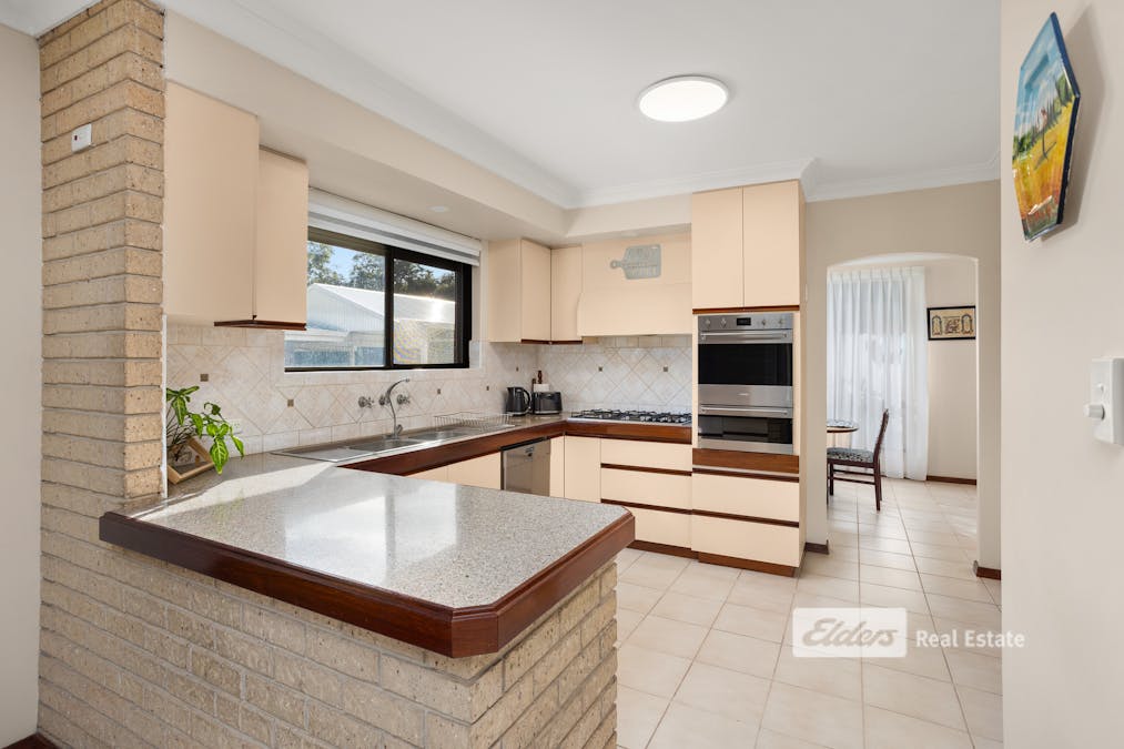 70  Prestonwood Street, East Bunbury, WA, 6230 - Image 9