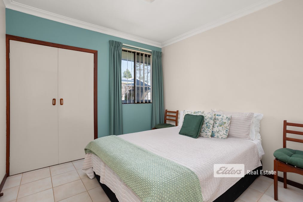70  Prestonwood Street, East Bunbury, WA, 6230 - Image 15