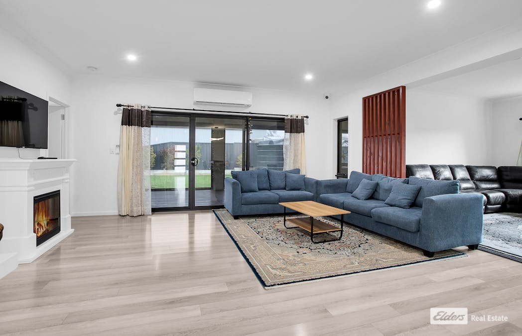 10 Straun Street, Naracoorte, SA, 5271 - Image 5
