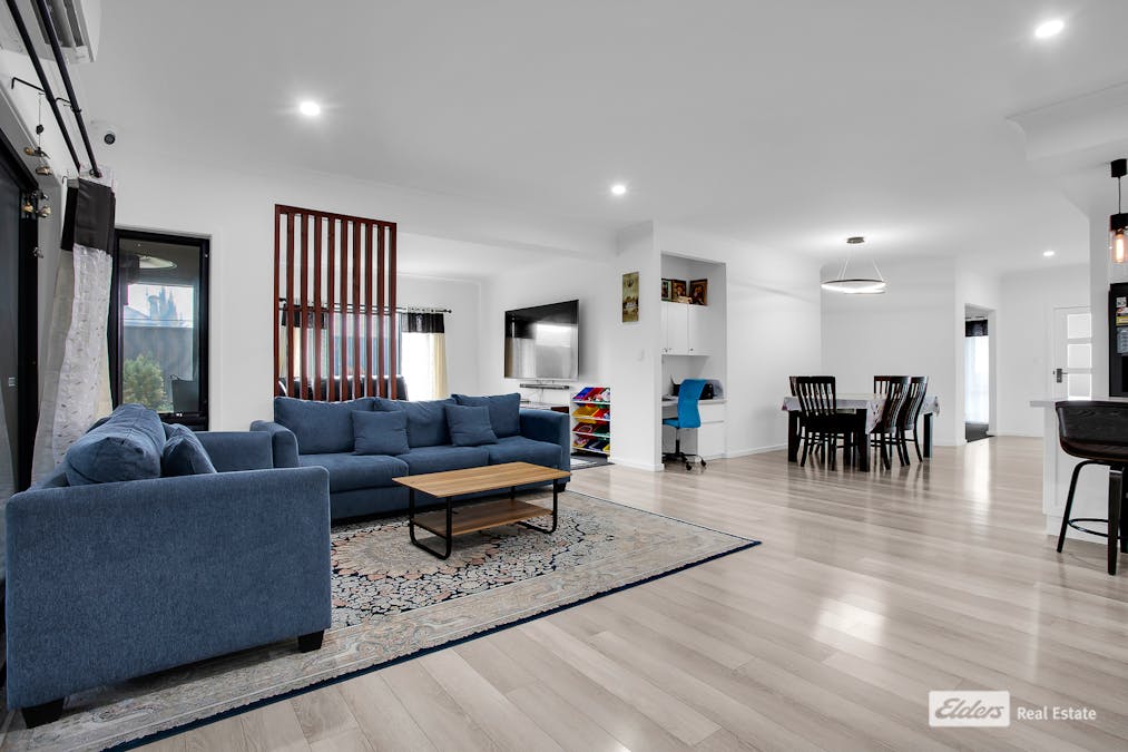 10 Straun Street, Naracoorte, SA, 5271 - Image 7