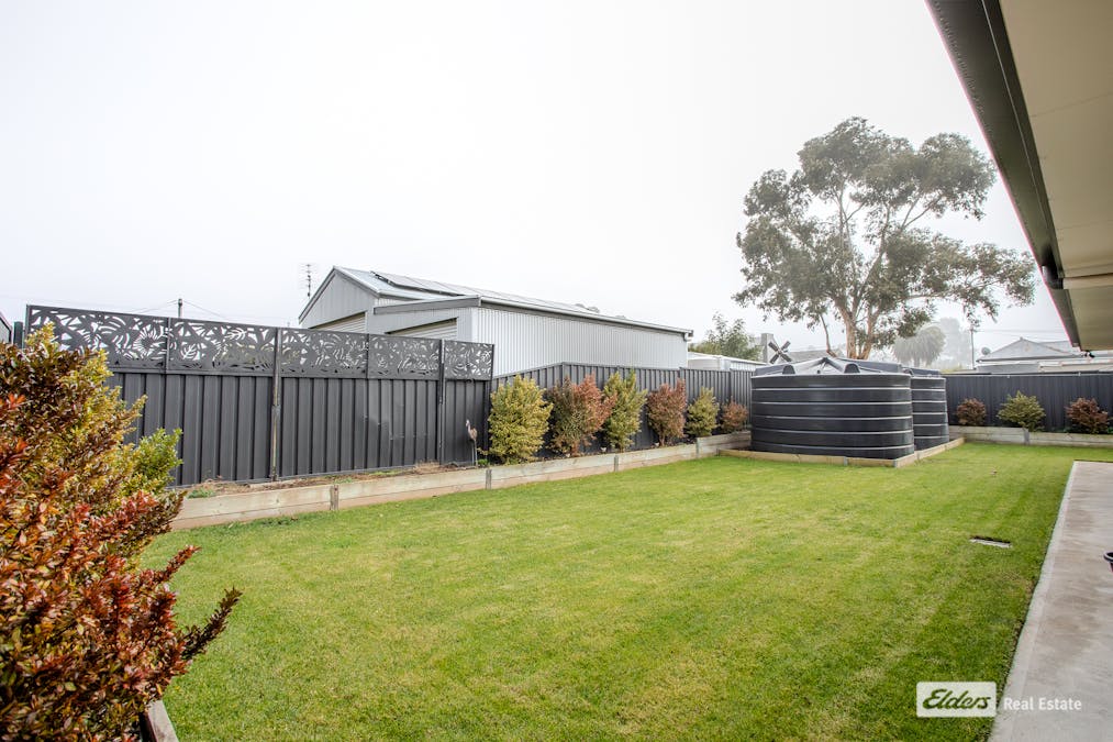 10 Straun Street, Naracoorte, SA, 5271 - Image 21