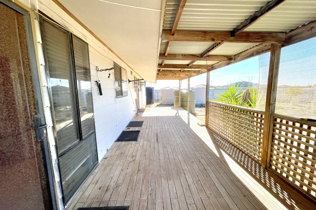 207 Hastings Road, Ceduna, SA, 5690 - Image 11