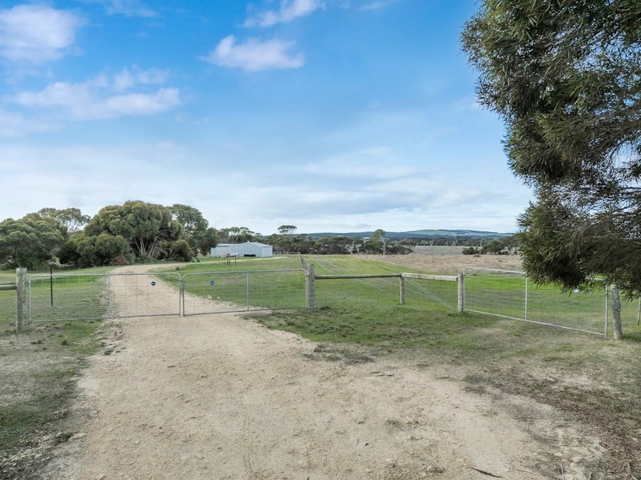 978  North Coast Road, Wisanger, SA, 5223 - Image 14