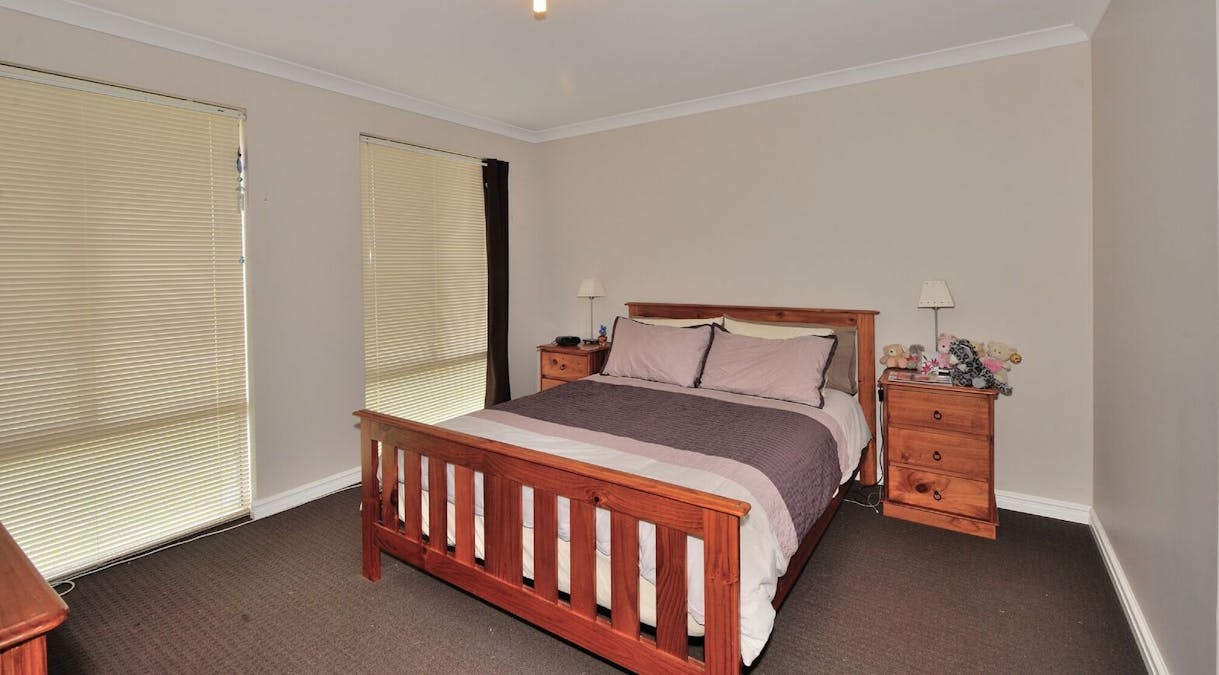 58 Camelot Street, Baldivis, WA, 6171 - Image 8