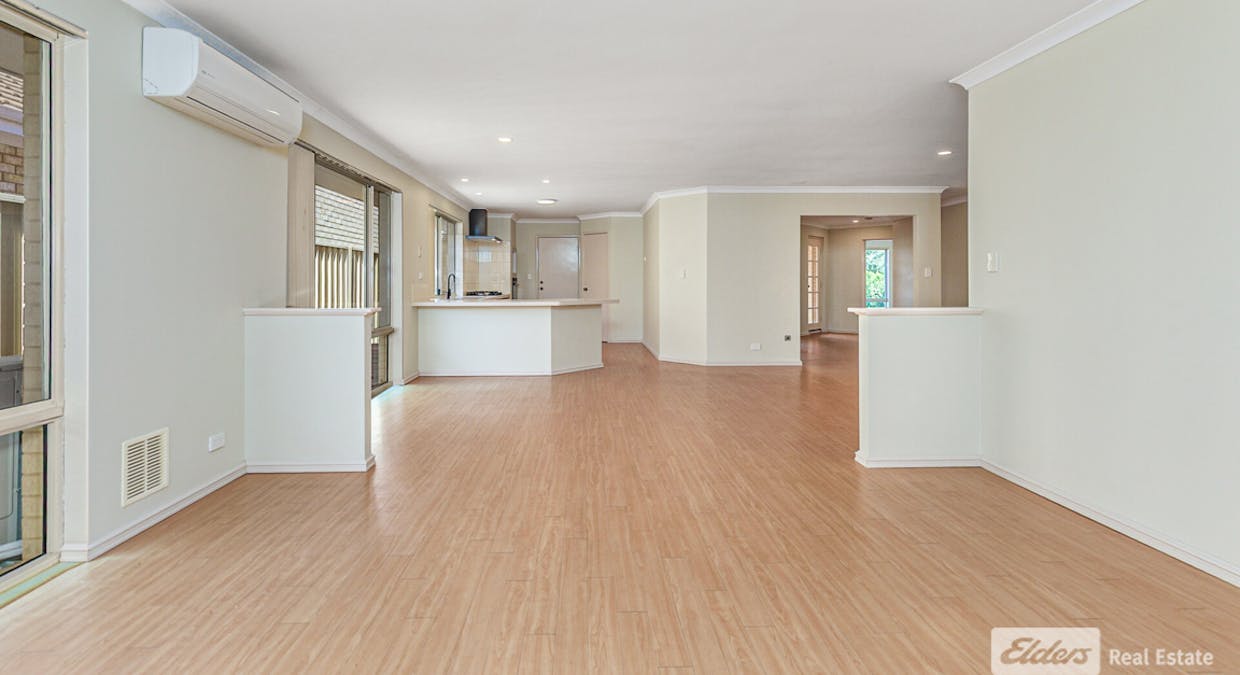 27 Highlander Parade, Rockingham, WA, 6168 - Image 12
