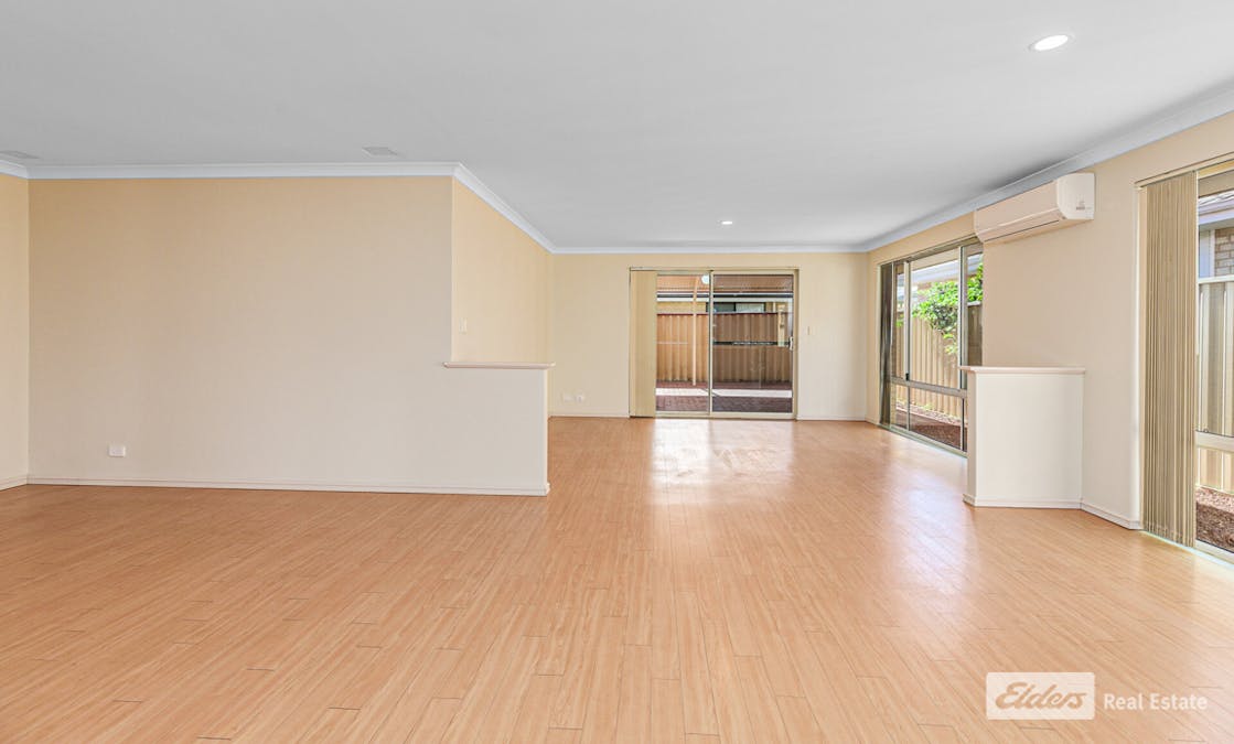 27 Highlander Parade, Rockingham, WA, 6168 - Image 18
