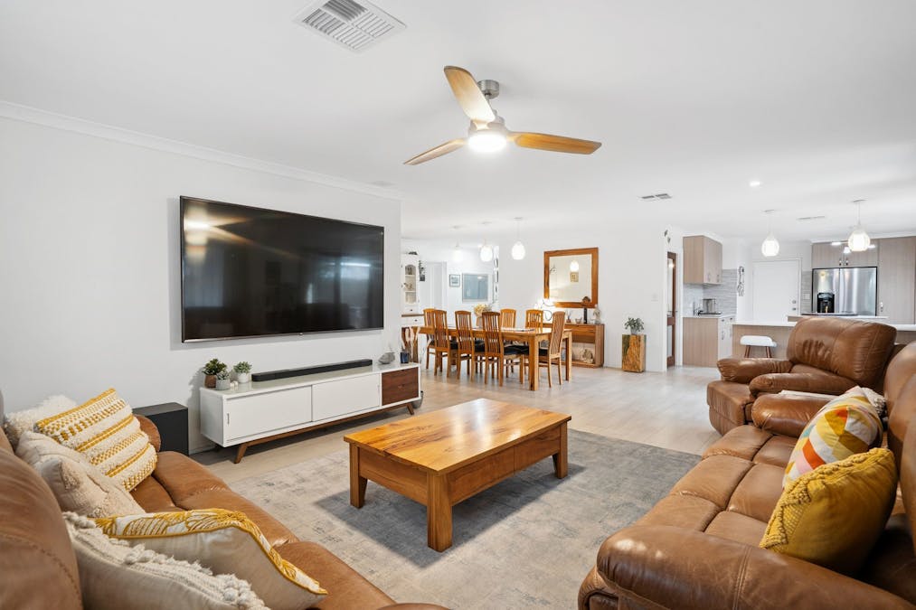 14 Morfontaine Parade, Port Kennedy, WA, 6172 - Image 7