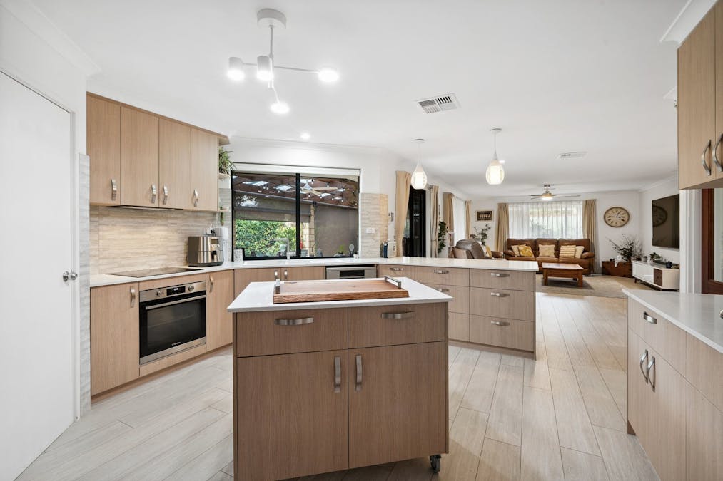 14 Morfontaine Parade, Port Kennedy, WA, 6172 - Image 4