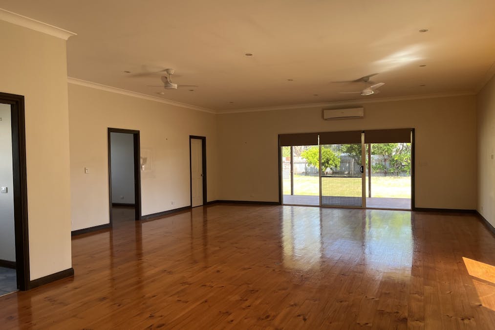 266 Smith Street, Naracoorte, SA, 5271 - Image 8