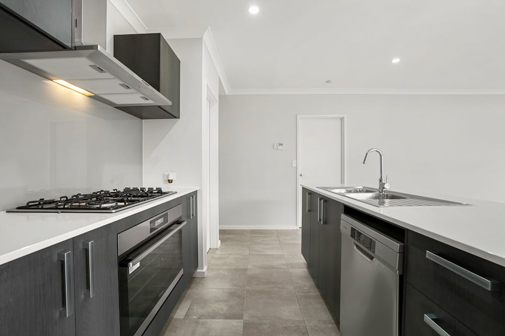 13 Benderson Road, Champion Lakes, WA, 6111 - Image 5