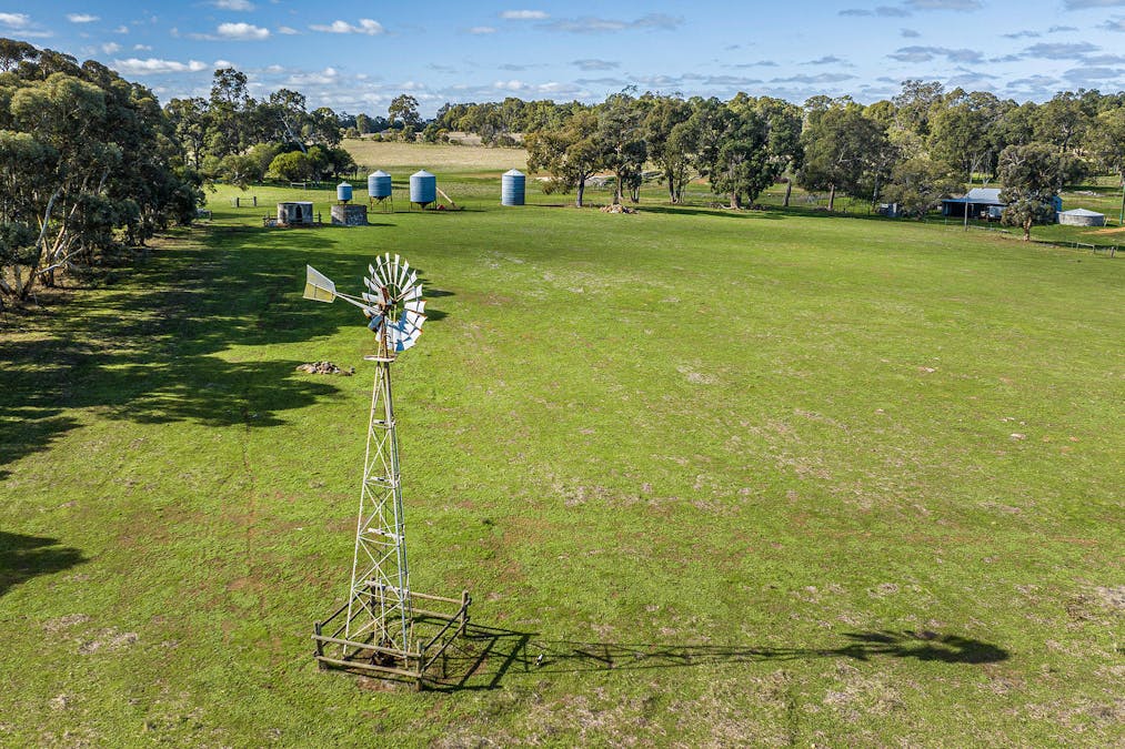 284 Wariin Road, Woottating, WA, 6562 - Image 31