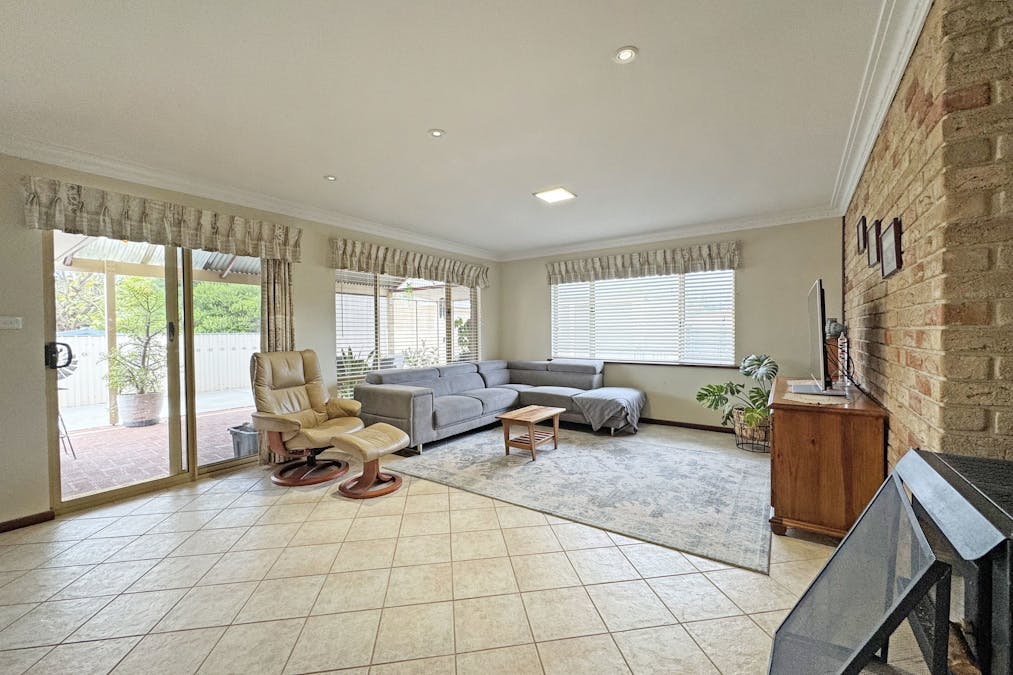 22 Burton Road, Castletown, WA, 6450 - Image 11