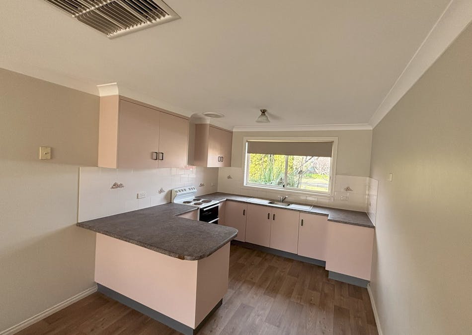 13 Wren Place, Dubbo, NSW, 2830 - Image 4