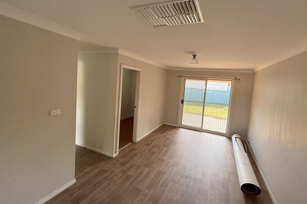 13 Wren Place, Dubbo, NSW, 2830 - Image 7