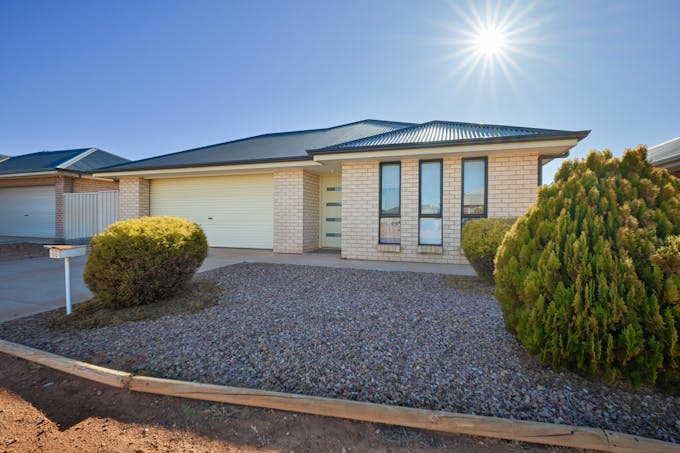 10 Gale Street, Whyalla Jenkins, SA, 5609 - Image 1