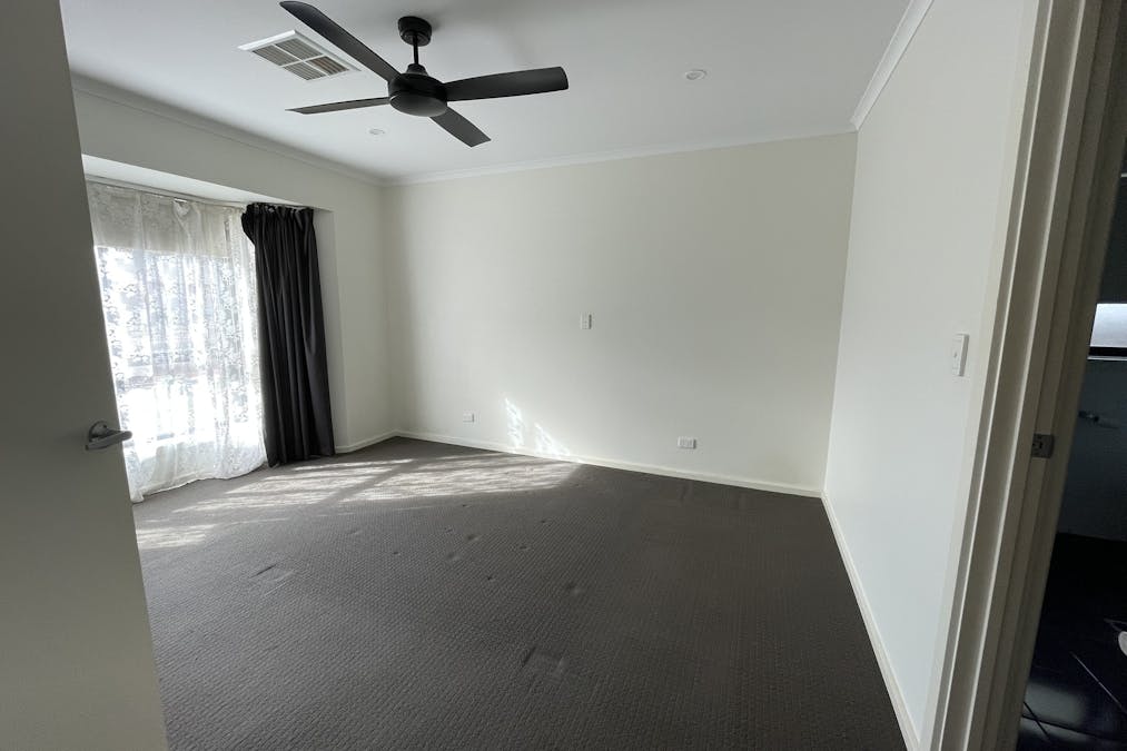 21 Eucalypt Street, Whyalla Stuart, SA, 5608 - Image 3
