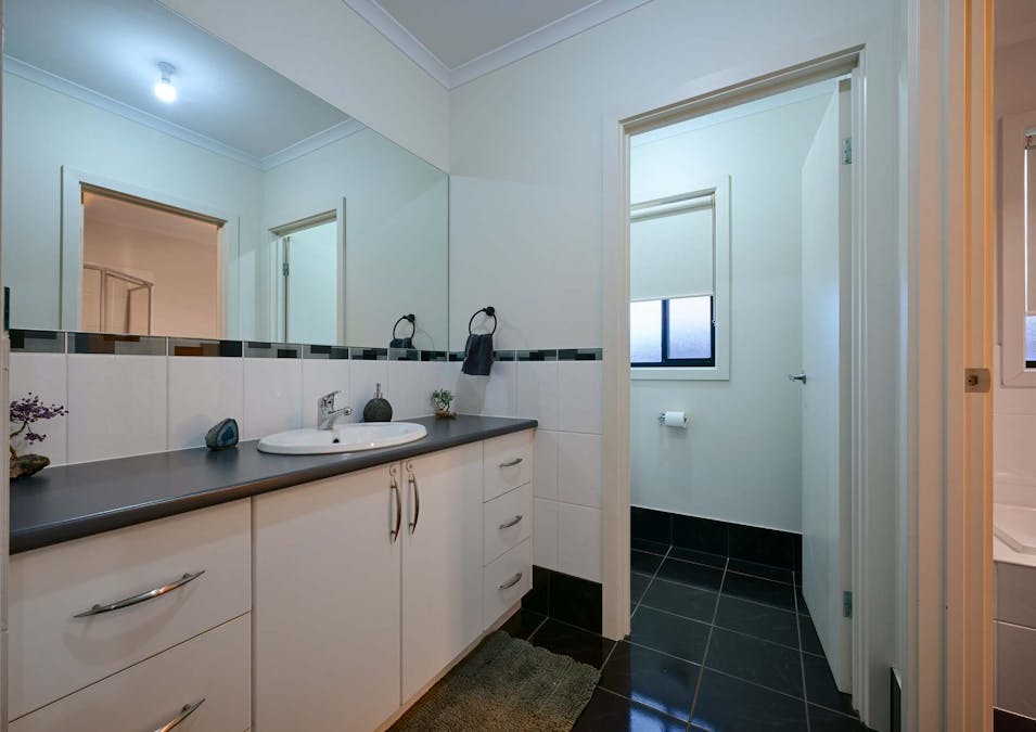 21 Eucalypt Street, Whyalla Stuart, SA, 5608 - Image 9