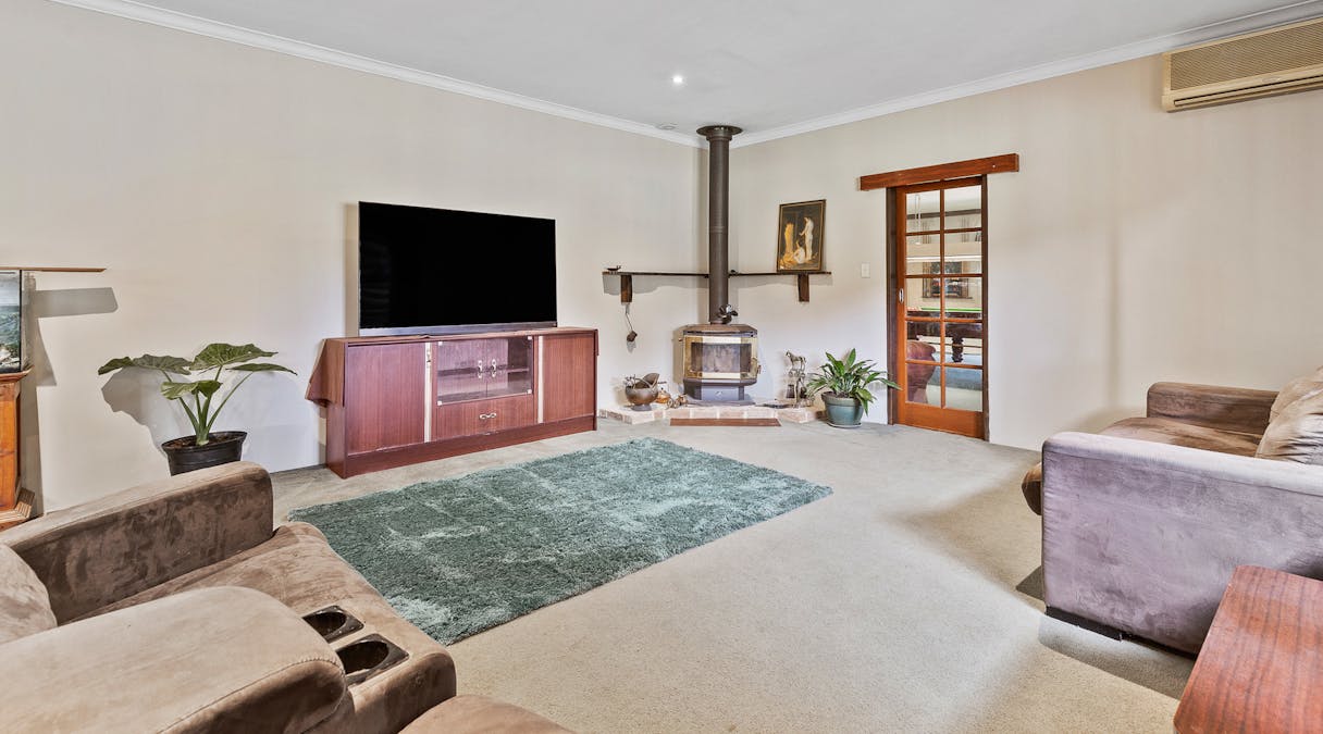 117 Young Road, Baldivis, WA, 6171 - Image 8