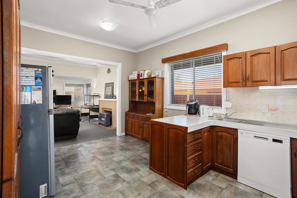 12 Queensbury Street, South Bunbury, WA, 6230 - Image 12
