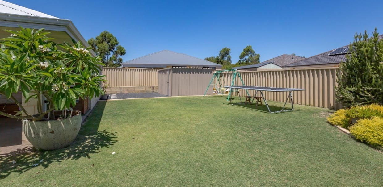 10 Broughton Way, Millbridge, WA, 6232 - Image 13
