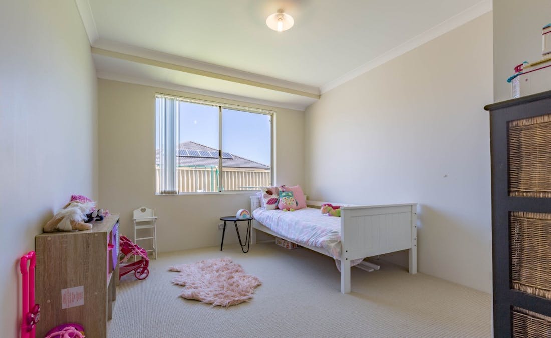 10 Broughton Way, Millbridge, WA, 6232 - Image 10