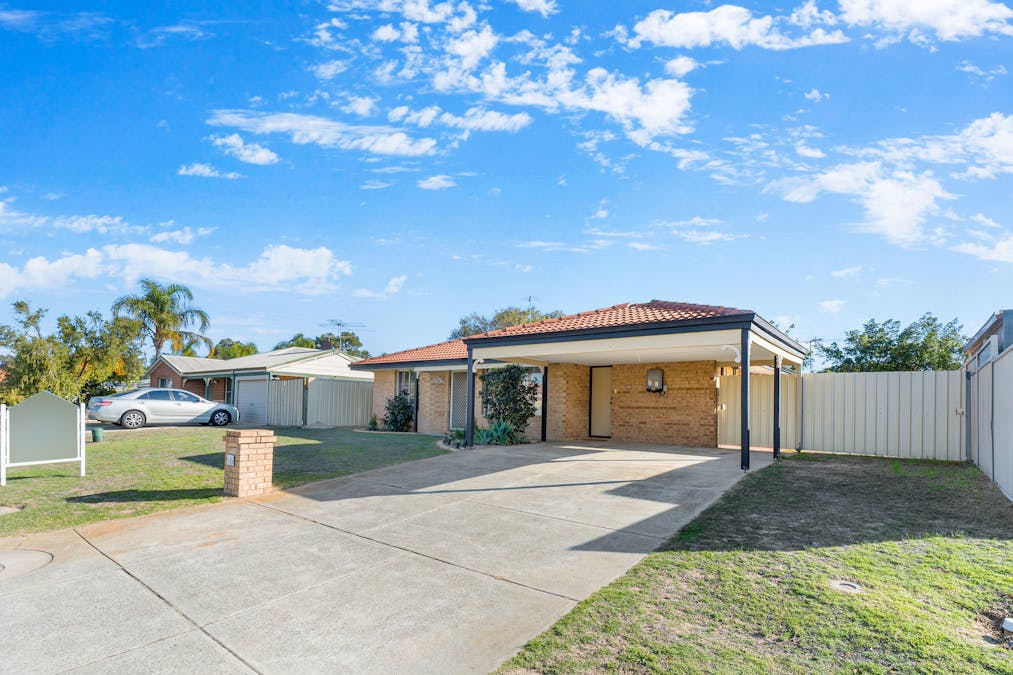 6 Maroon Place, Warnbro, WA, 6169 - Image 18