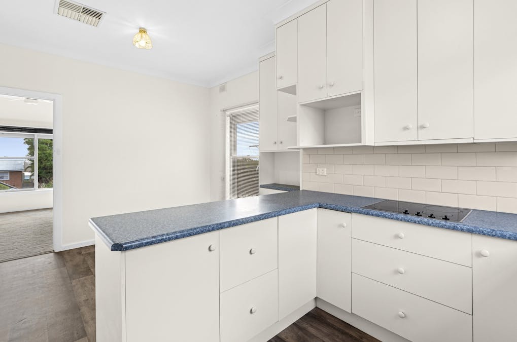 65 Drabsch Street, Loxton, SA, 5333 - Image 7