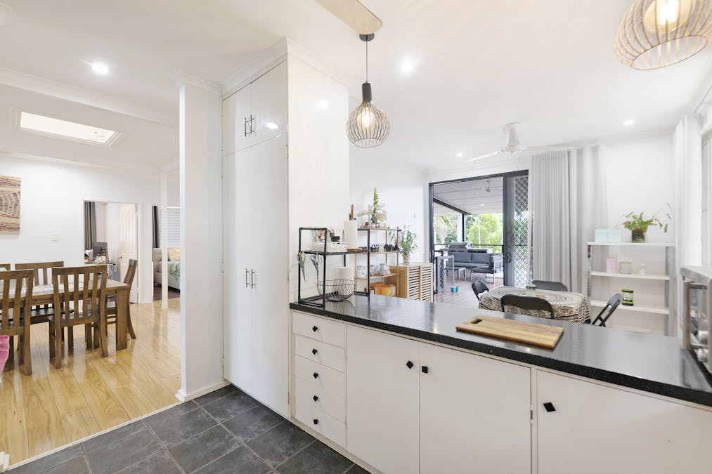 23 Eaton Place, Karama, NT, 0812 - Image 3