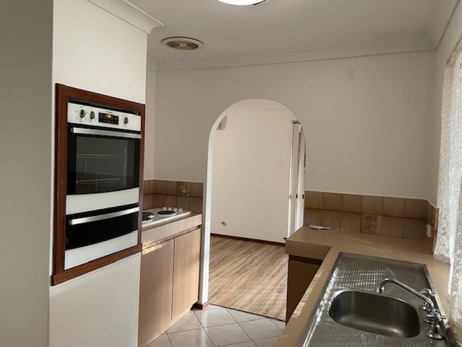 25 Barr Road, Carey Park, WA, 6230 - Image 2