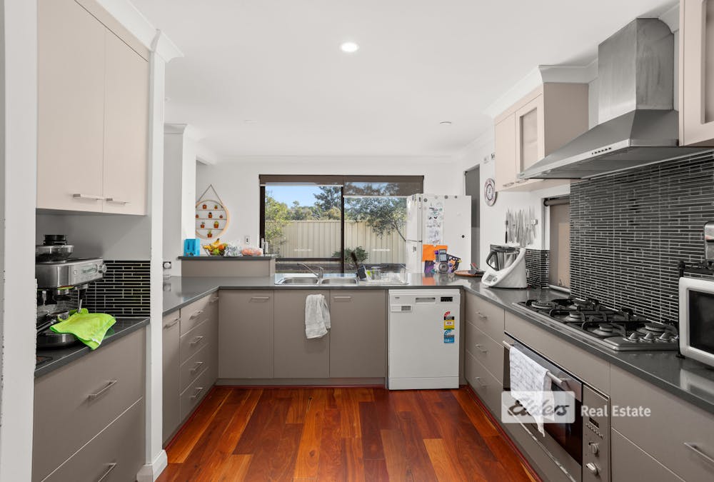 30 Nicolay Approach, Dalyellup, WA, 6230 - Image 8