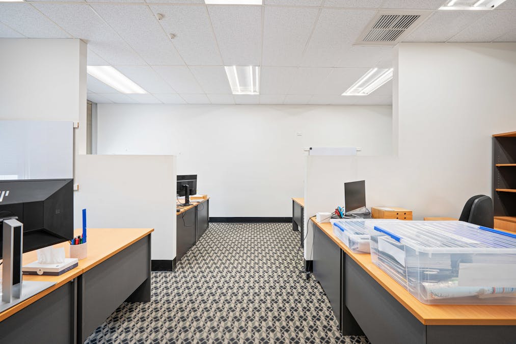Level 1/9 Bay Road, Mount Gambier, SA, 5290 - Image 5