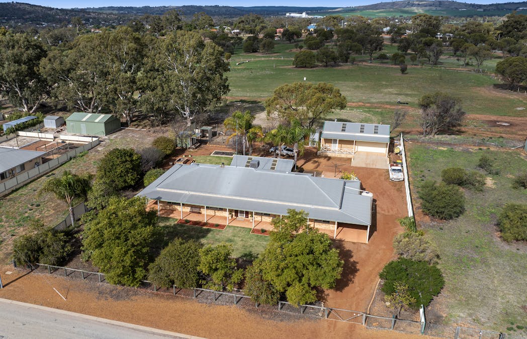 12 Forbes Street, York, WA, 6302 - Image 27
