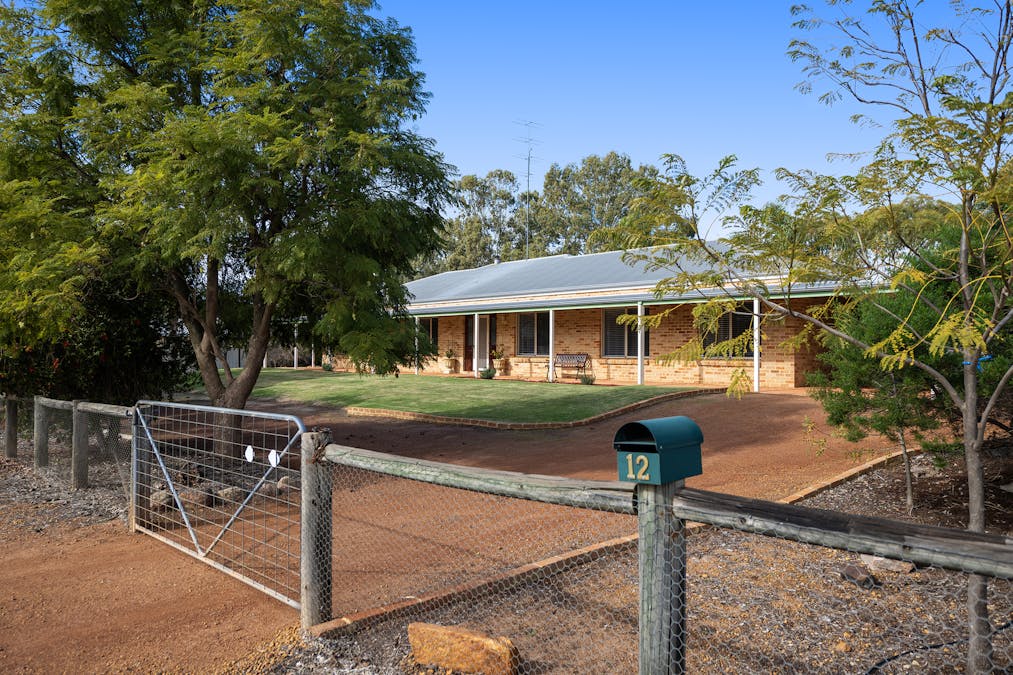 12 Forbes Street, York, WA, 6302 - Image 3