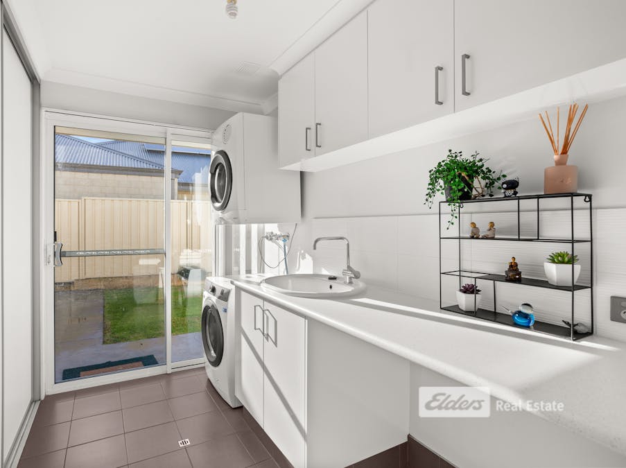 39 Waverley Road, Australind, WA, 6233 - Image 18
