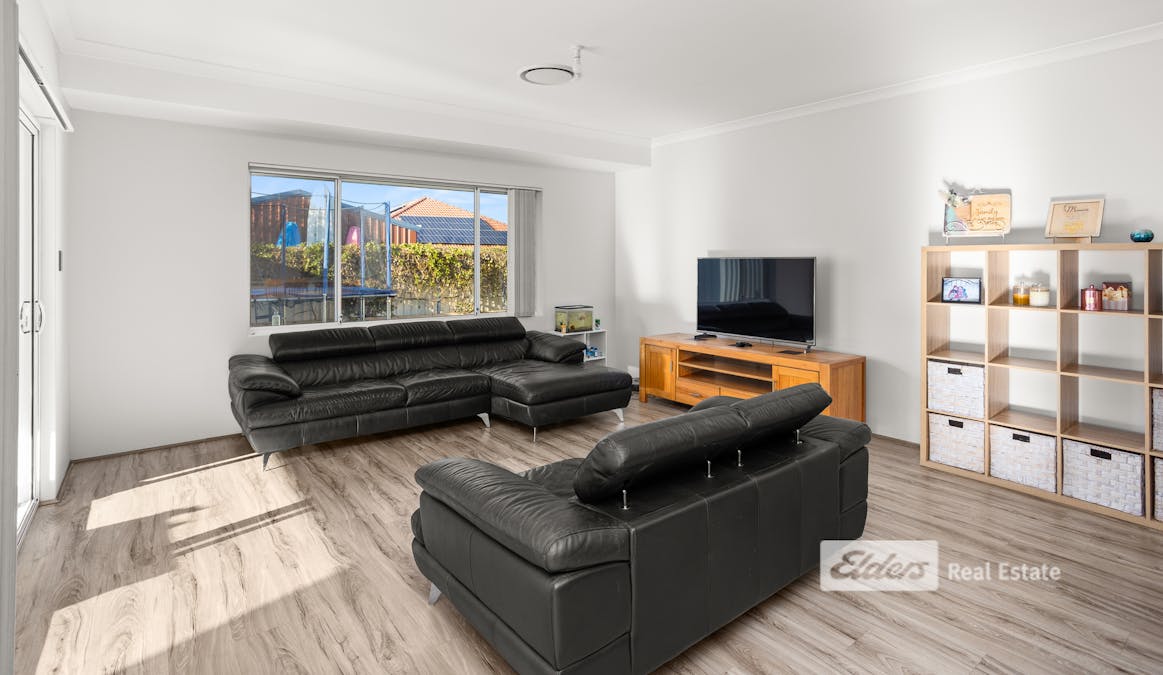 39 Waverley Road, Australind, WA, 6233 - Image 6