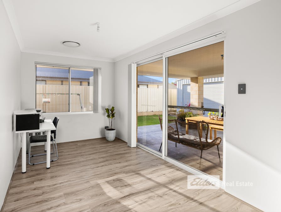 39 Waverley Road, Australind, WA, 6233 - Image 10
