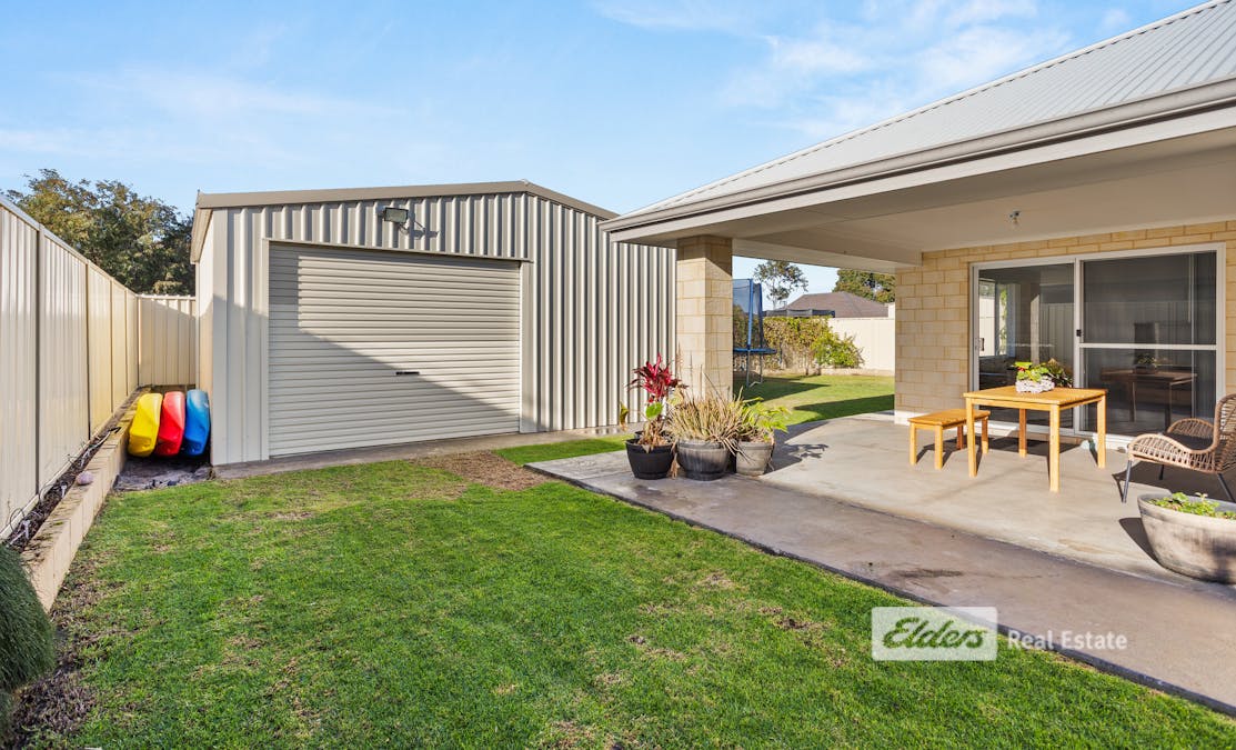 39 Waverley Road, Australind, WA, 6233 - Image 20